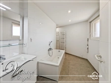 Maison de caractère rénovée avec ascenseur, jardin piscinable – Villedaigne