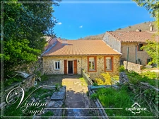 Maison de caractère avec jardin et potentiel – Courniou