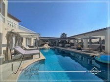 Bages – Sea and Lagoon View: Exceptional 540 m² Villa with 7 Suites and Landscaped Garden