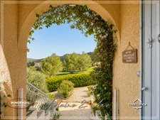 DOMAINE TOURISTIQUE AVEC 4 GÎTES, PISCINE ET RÉSIDENCE PRIVÉE – AGEL