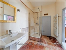 Exceptional 19th-Century Manor House with Indoor Pool, Wellness Area & 8 Bedrooms – South of France