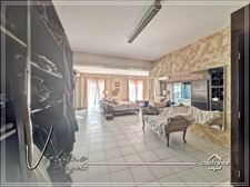 Bages – Sea and Lagoon View: Exceptional 540 m² Villa with 7 Suites and Landscaped Garden