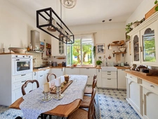 **Renovated character house with garden and private parking near Béziers**