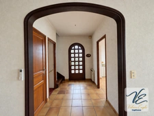 ARGENS-MINERVOIS – Maison de caractère avec 4 chambres, terrasses, jardin arboré et garage