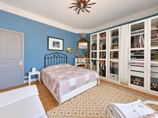 **Renovated character house with garden and private parking near Béziers**