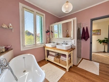 **Renovated character house with garden and private parking near Béziers**