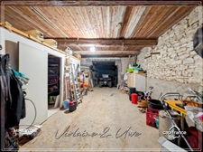 Domaine viticole d'exception de 47 hectares avec mas en pierre, gîtes et vignoble AOC Minervois – Hérault