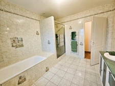 Maison à vendre 7 pièces  (71)