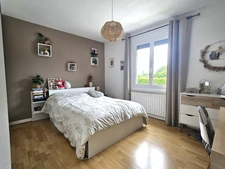Maison à vendre 5 pièces  (71)