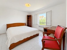 CARQUEIRANNE – LE PRADON – 293 m² – VUE MER – PLAGE À PIED – 2 HABITATIONS