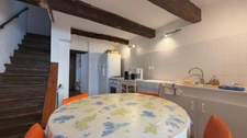 SOUS COMPROMIS - Maison de village avec jardinet et parking - Saint Trinit