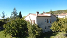 House for sale, 6 rooms, 4 bedrooms with independent apartment on the ground floor - in the countryside, 200m from the village centre