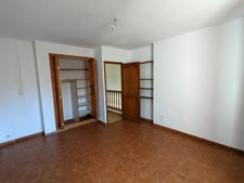 Maison à vendre 6 pièces - 5 chambres - Jardin - Piscine - Terrain 816m2
