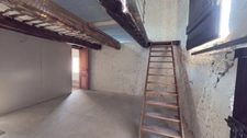 172 m2 - Great potential - New roof - Sleeps 10 - Small garden