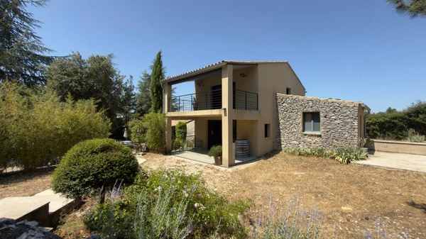 Grande propriété avec Piscine Naturelle - Élégance provençale entre Mont Ventoux et Luberon en EXCLUSIVITÉ