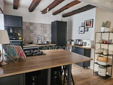 Maison à vendre 4 pièces au centre du village de SAULT (84)