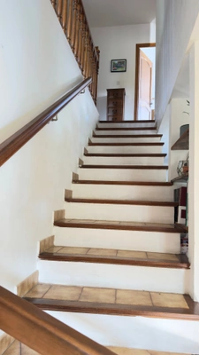 Maison à vendre 6 pièces - 5 chambres - Jardin - Piscine - Terrain 816m2