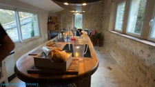 EXCLUSIVITÉ - à vendre ancienne bergerie restaurée- charme et sérénité au pied du Mont Ventoux