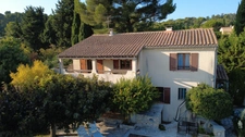 Maison à vendre 6 pièces - 5 chambres - Jardin - Piscine - Terrain 816m2