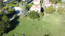 Rare à la vente : grand terrain constructible de 8085m2 avec vue panoramique à Banon (04)