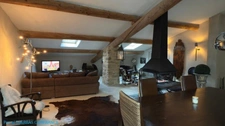 EXCLUSIVITÉ - à vendre ancienne bergerie restaurée- charme et sérénité au pied du Mont Ventoux