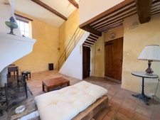 Maison familiale à vendre 7 pièces SAINT TRINIT (84) - Tropézienne avec vue sur les toits du village et la campagne environnante