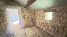 Ensemble immobilier à rénover - Fort potentiel d'exploitation commerciale ou touristique au Pays de Sault