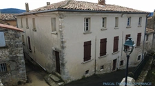 17th-century manor house to renovate - 250m2 - panoramic terrace - 10 rooms - 7 bedrooms