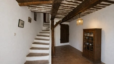 Maison familiale à vendre 7 pièces SAINT TRINIT (84) - Tropézienne avec vue sur les toits du village et la campagne environnante