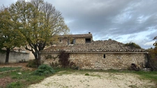 Former 19th-century Provençal farmhouse