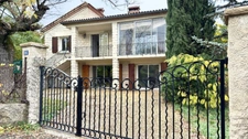 Maison à vendre 6 pièces, 4 chambres avec appartement indépendant au rez de chaussée - à la campagne, 200m du centre village