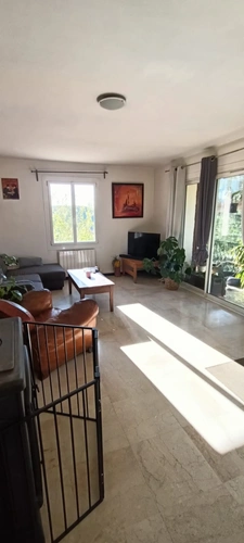House for sale, 6 rooms, 4 bedrooms with independent apartment on the ground floor - in the countryside, 200m from the village centre