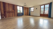 Duplex 102m2 rénové - 5 pièces - 3 chambres - balcon avec vue montagnes - proximité stations de ski