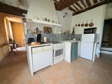 Maison familiale à vendre 7 pièces SAINT TRINIT (84) - Tropézienne avec vue sur les toits du village et la campagne environnante