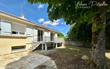 Maison 4 chambres, plein centre MONTAIGU VENDEE (85)