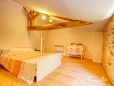 Longère avec 4 chambres et piscine - LES BROUZILS (85)