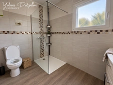 Maison de plain-pied offrant 4/5 chambres avec piscine sur 2000 m² aux BROUZILS (85)