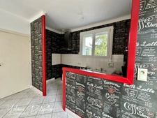 Maison à vendre avec 2 logements loués, LES ESSARTS EN BOCAGE (85)