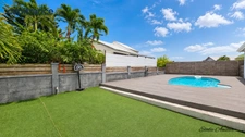 6 bedroom mountain view villa with swimming pool