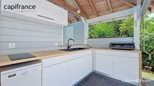 Property T4 and its outbuilding  