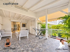 Villa spacieuse T6 avec piscine et son appartement T3 secteur calme et recherché