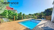 Contemporary villa with sea view and a 2-bedroom apartment