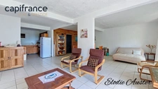 Villa T4 + Large apartment and a Sea view
