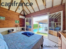 Exceptional sea view villa and 1 studio