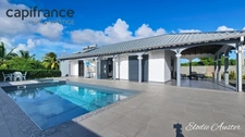Villa T6 moderne et spacieuse avec piscine et sa dépendance T2