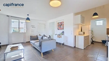 Villa T4 en duplex à louer avec Jacuzzi