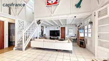 5-room villa with sea view and 4 apartments