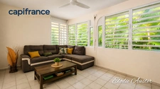 Villa T6 pièces Piscine et Grand jardin arboré  BAIE MAHAULT (971)
