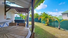 Villa T4 en duplex à louer avec Jacuzzi
