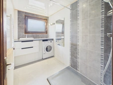 Haute Savoie (74), à vendre VERCHAIX - Domaine skiable Grand Massif - Appartement T5